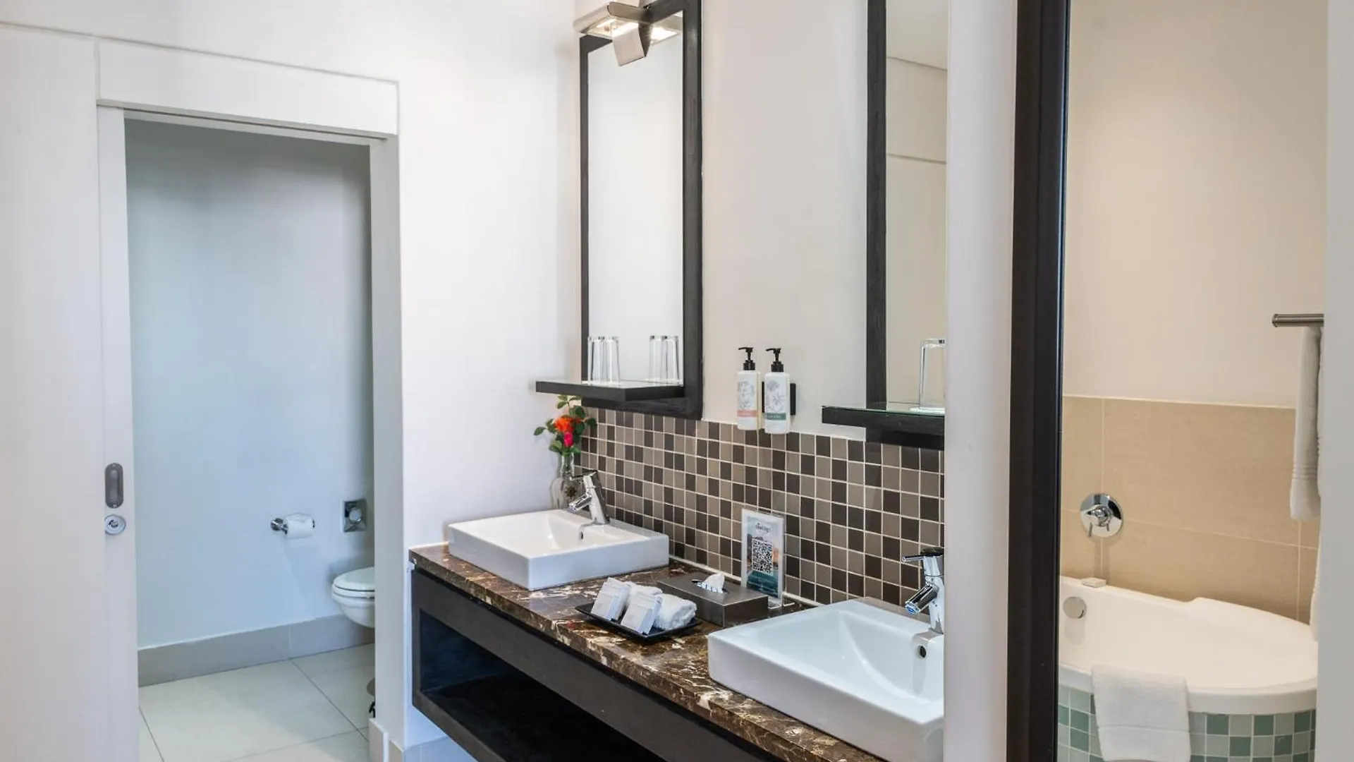 Newkings Boutique Hotel Cape Town 4*,